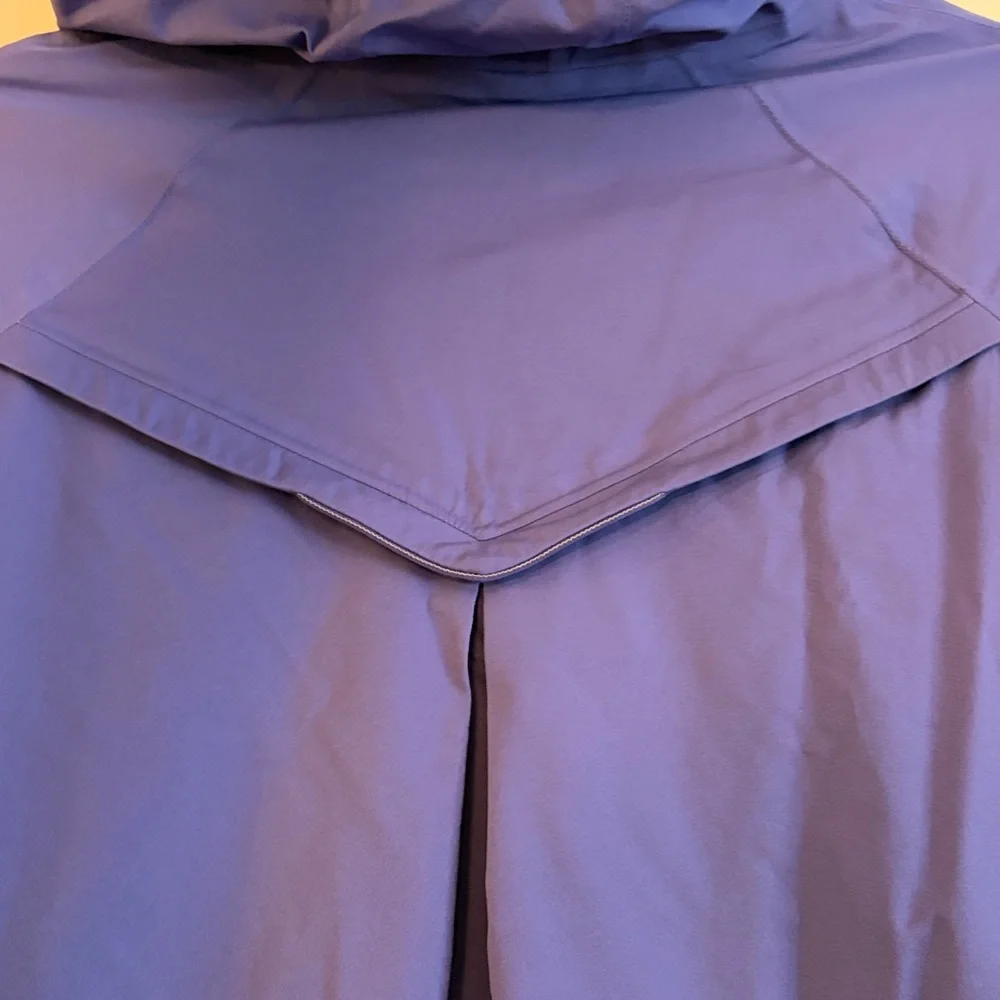 Ivivva by lululemon Girls Spring / Fall‎ Purple Jacket, size 10